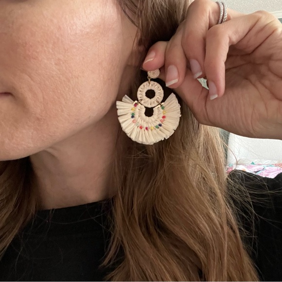 *CLEARANCE* J. Crew White Raffia & Multicolor Bead Earrings - Picture 3 of 3